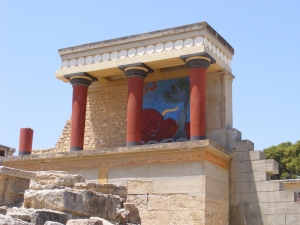 クノッソス宮殿跡 現代に蘇った迷宮伝説